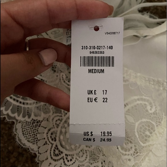 Hollister (gilly hicks) bralette - Picture 3 of 3